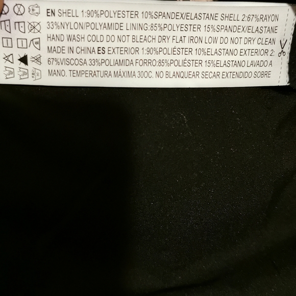 Velvet black dress. - Picture 8 of 9